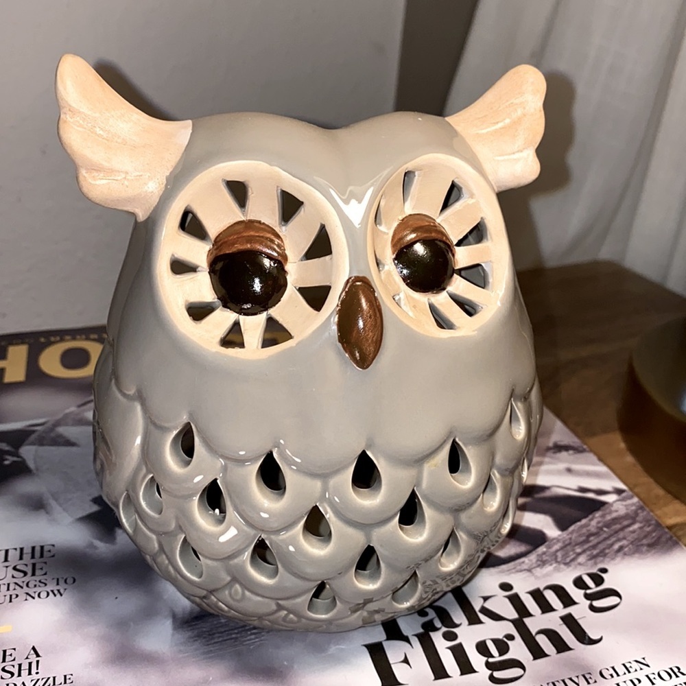 Grey brown tan owl candleholder counter decorative animal fixture ceramic glass - Picture 6 of 14